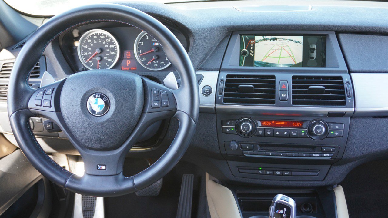 Used 2014 BMW X6 M image 28