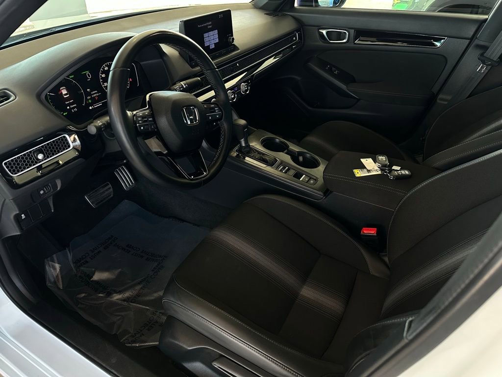 Used 2025 Honda Civic FWD Hybrid Sedan image 10