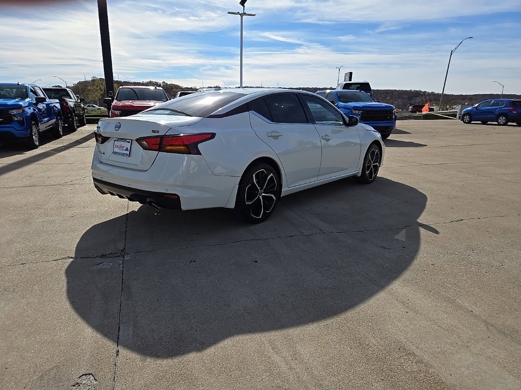 Used 2024 Nissan Altima 2.5 SR image 5
