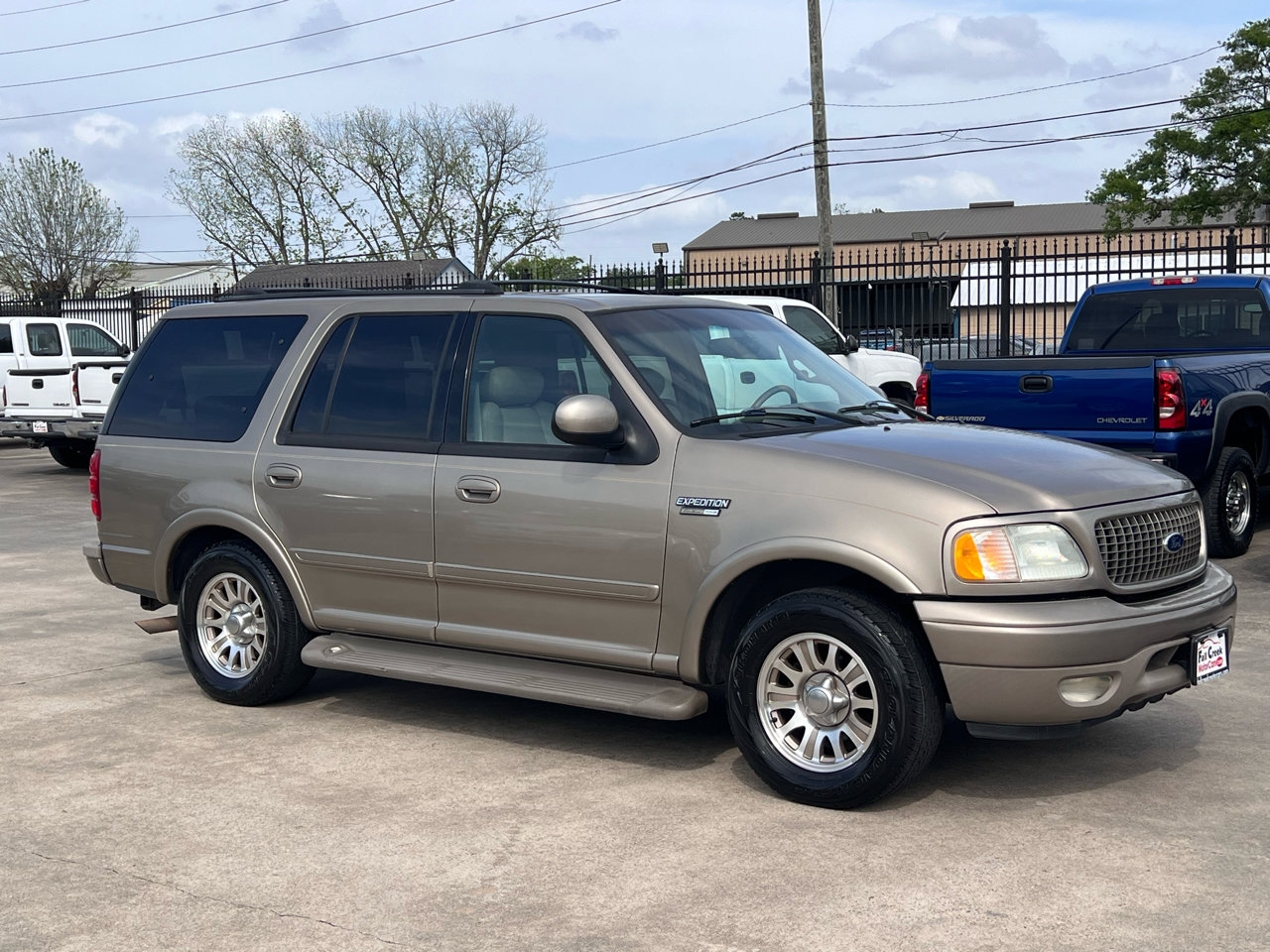 Used 2002 Ford Expedition Eddie Bauer image 7