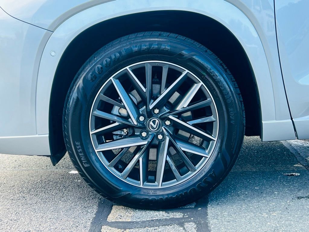 Used 2024 Lexus TX 350 AWD w/ Technology Package image 9