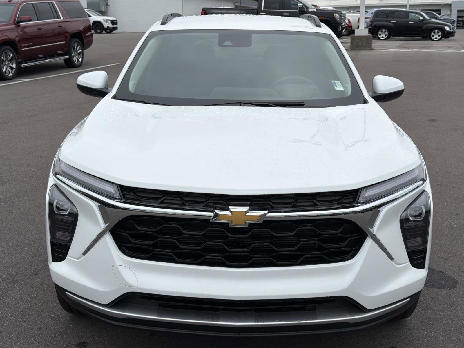 New 2026 Chevrolet Trax LT FWD image 9