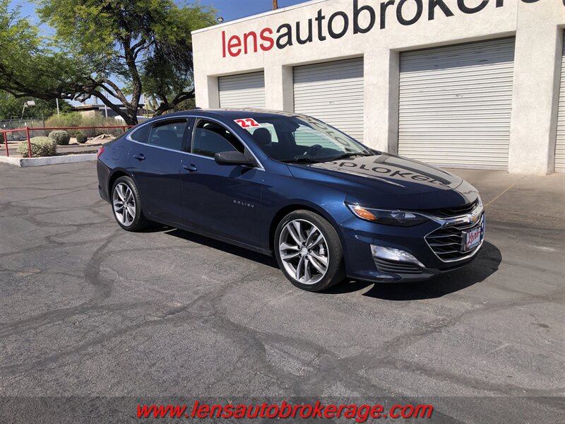 Used 2022 Chevrolet Malibu LT FWD image 2
