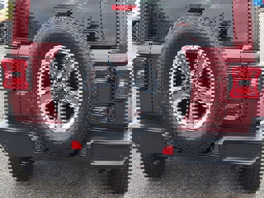 Used 2021 Jeep Wrangler Unlimited Sahara image 16