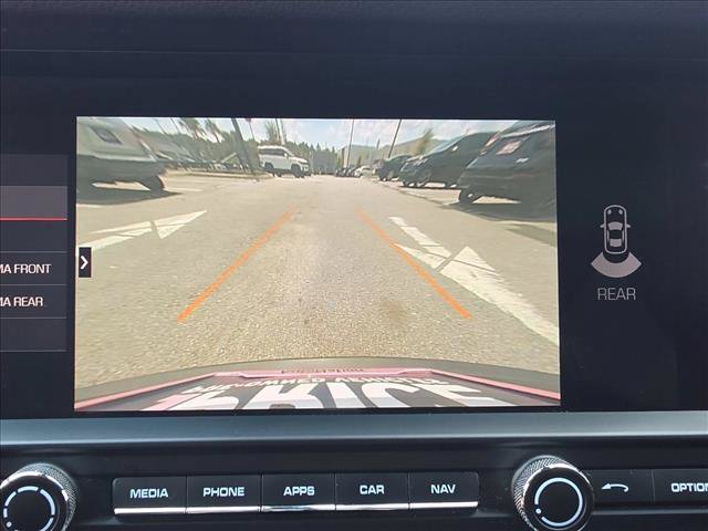 Used 2021 Porsche Macan S AWD/4WD image 11