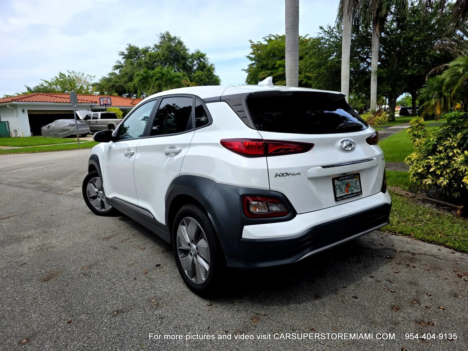 Used 2021 Hyundai Kona Ultimate FWD image 12
