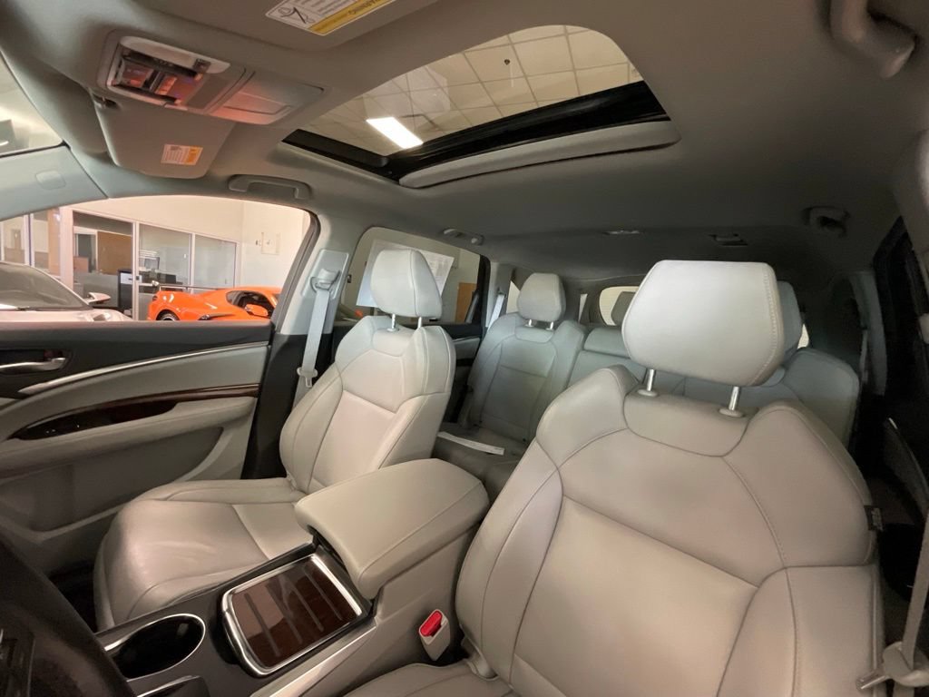 Certified 2018 Acura MDX SH-AWD w/ Technology Package image 11