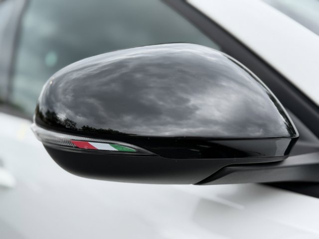 Used 2025 Alfa Romeo Tonale AWD/4WD image 38