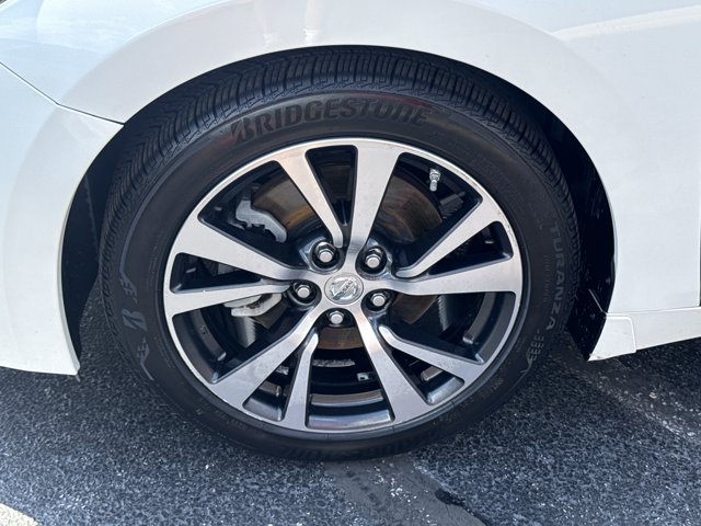 Used 2018 Nissan Maxima Platinum FWD image 14