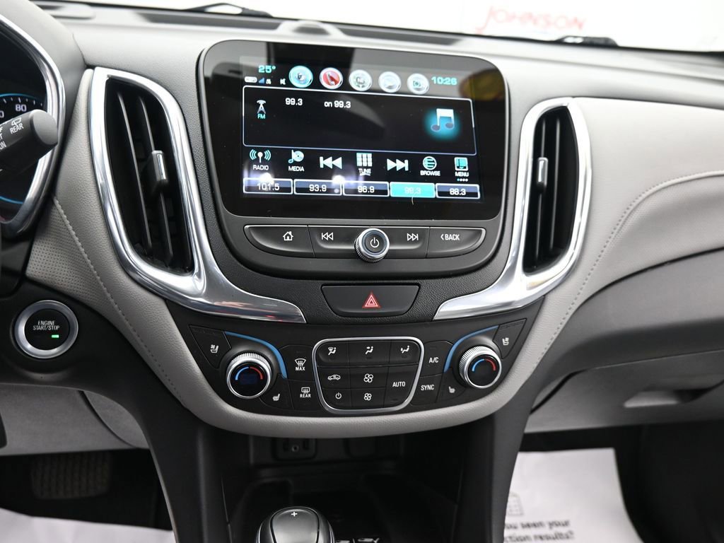 Used 2018 Chevrolet Equinox Premier image 21