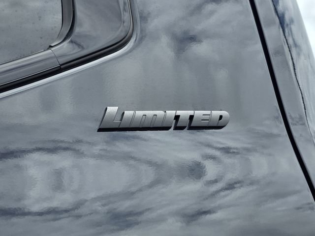 Used 2024 Toyota Tundra Limited RWD image 33
