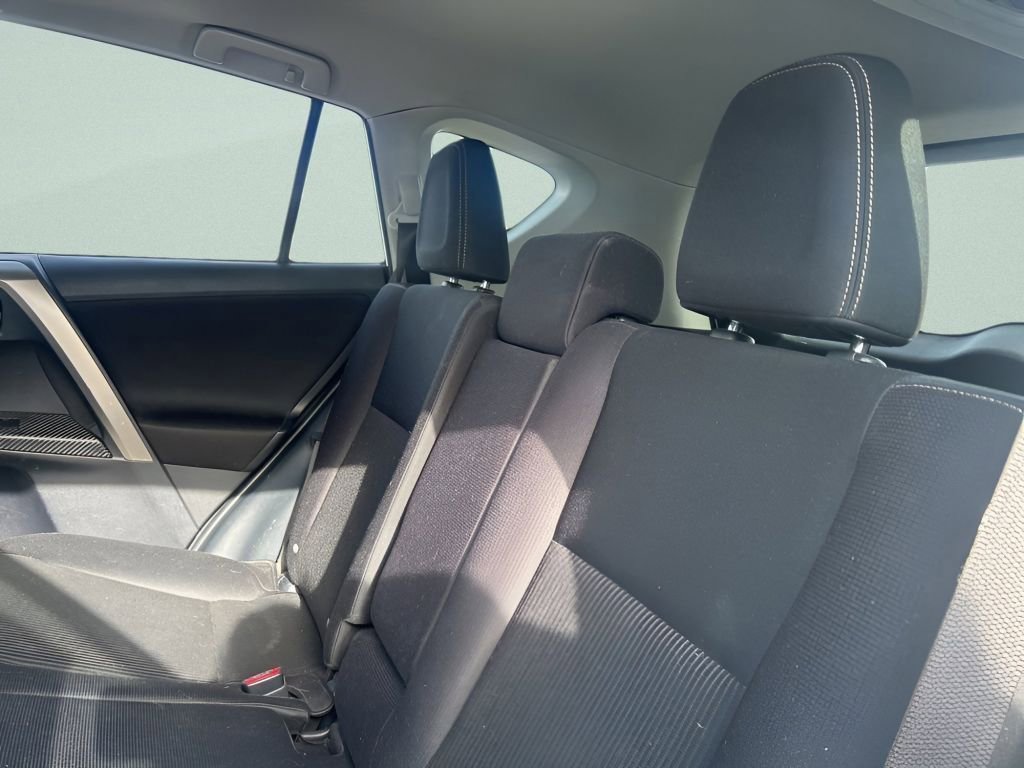 Used 2014 Toyota RAV4 XLE image 18