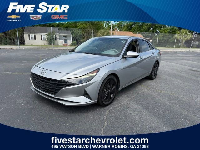 Used 2022 Hyundai Elantra SEL w/ Cargo Package FWD image 1