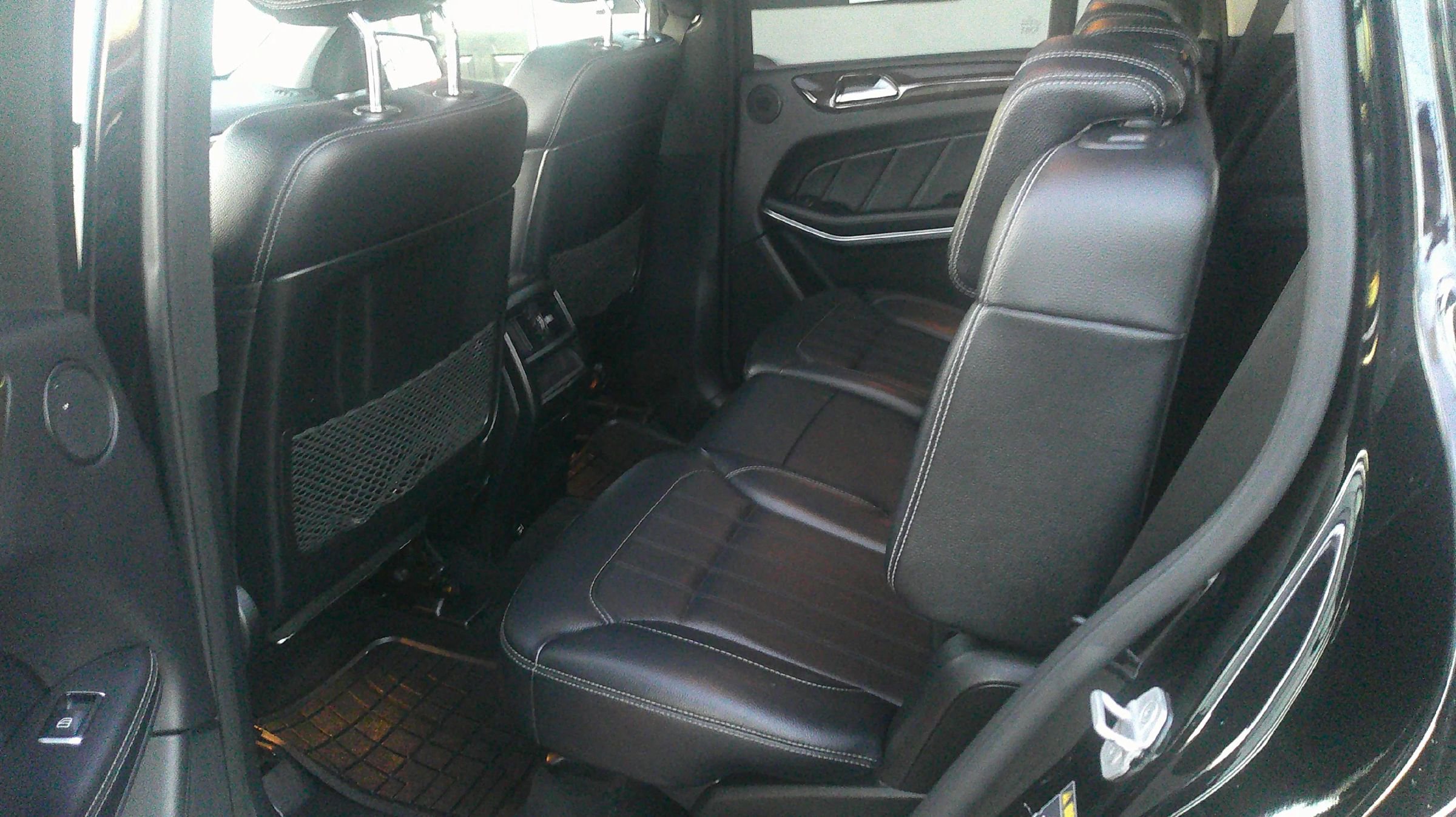 Used 2014 Mercedes-Benz GL 450 4MATIC image 30