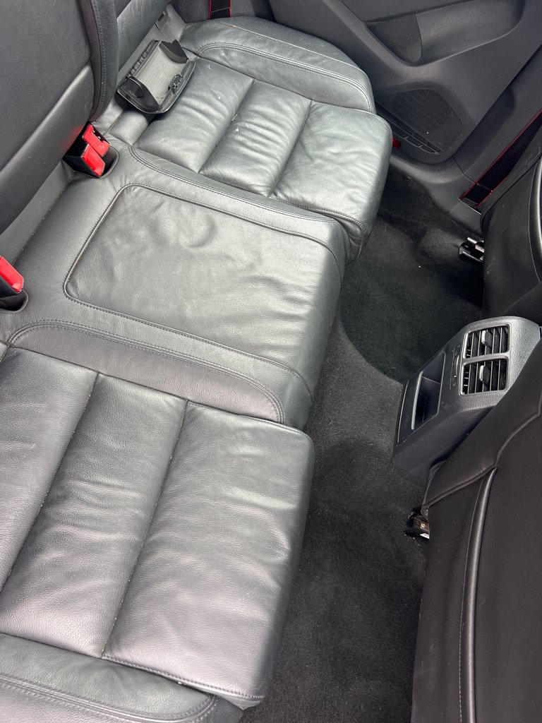 Used 2014 Volkswagen GTI Driver's Edition FWD image 17