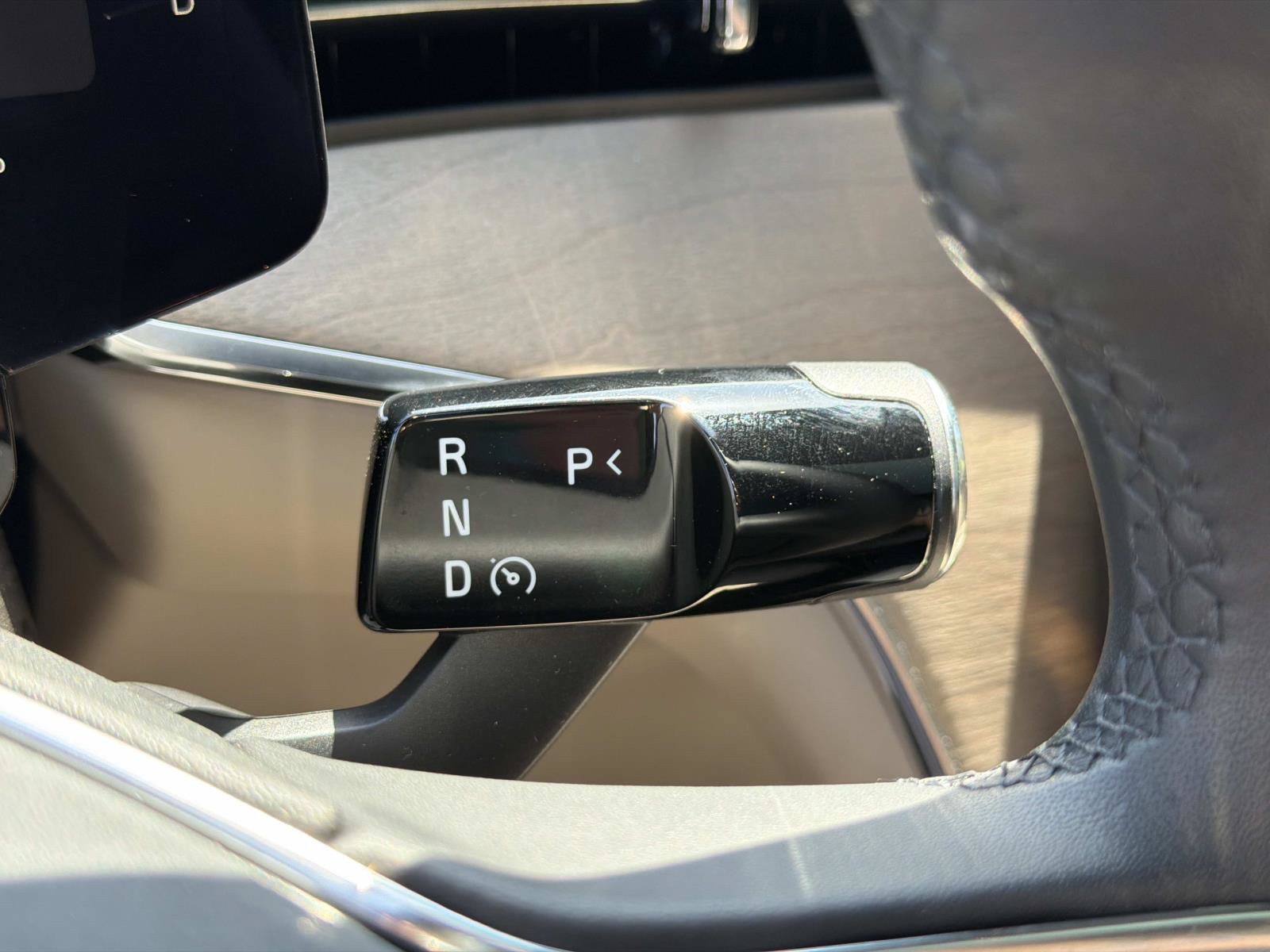 Used 2026 Volvo EX90 Plus RWD image 14