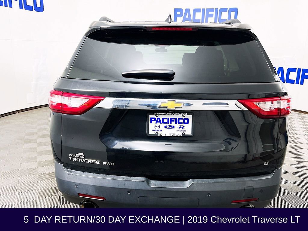 Used 2019 Chevrolet Traverse LT image 7