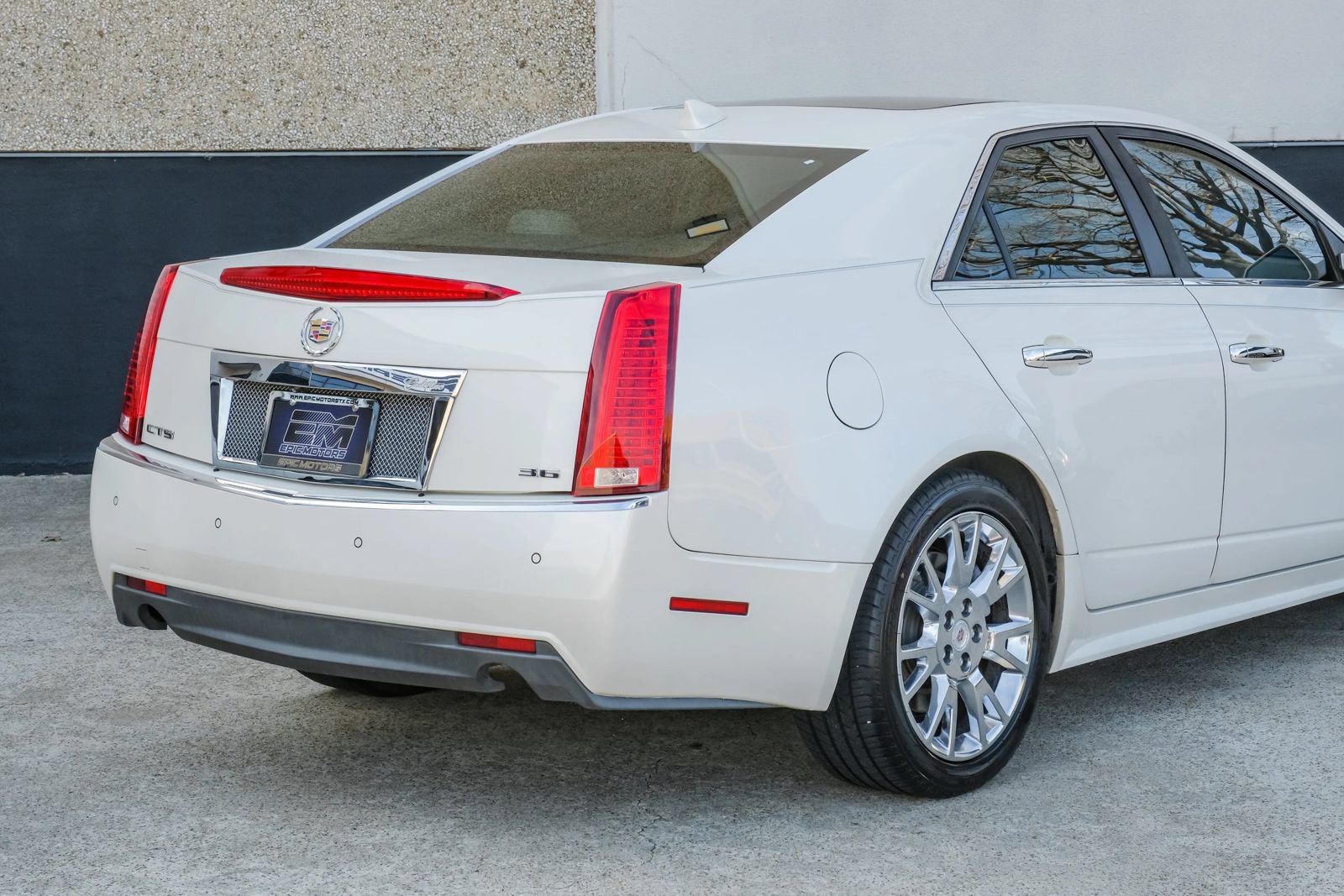 Used 2012 Cadillac CTS Premium w/ CTS Touring Package RWD image 8
