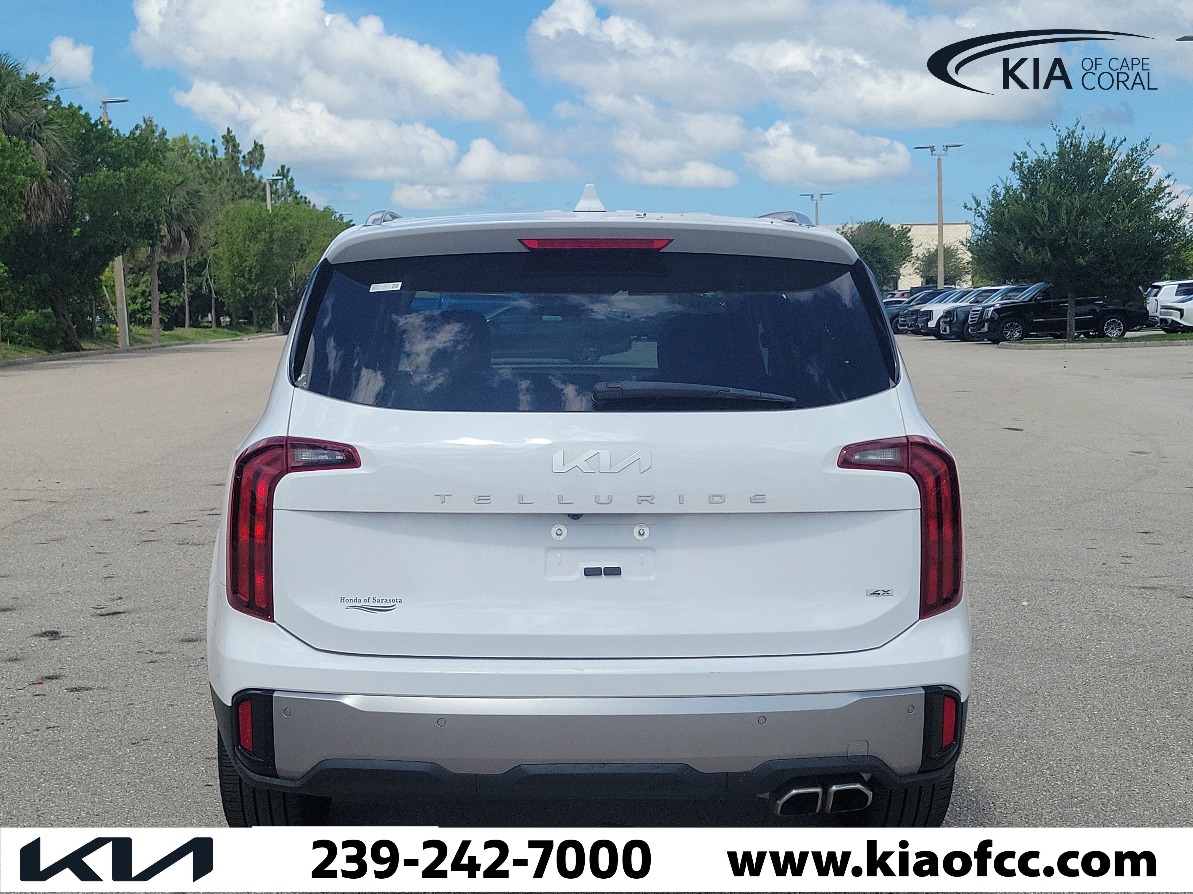 Certified 2025 Kia Telluride S AWD/4WD image 5