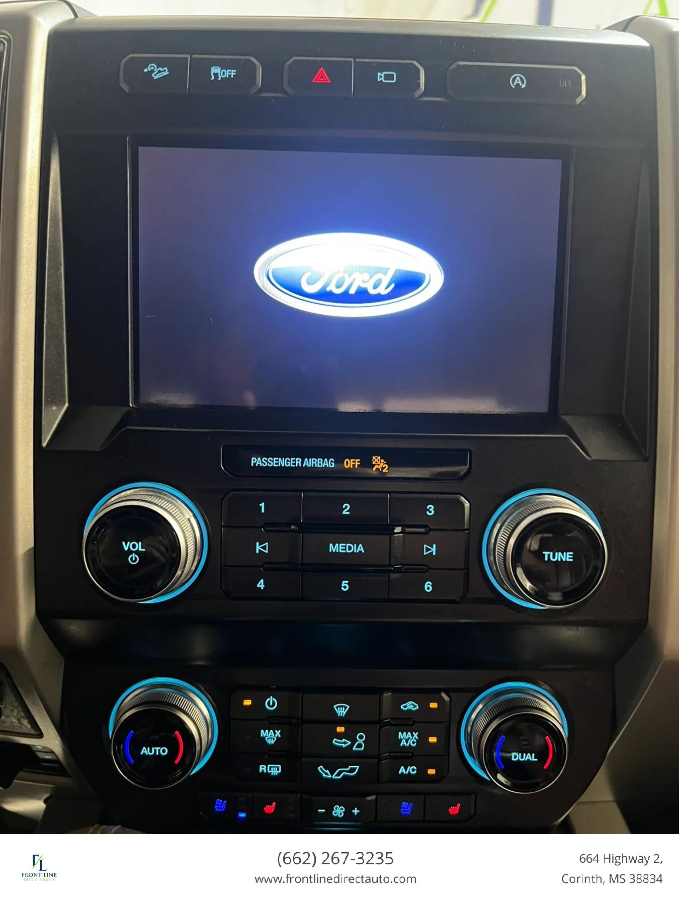 Used 2019 Ford F150 King Ranch w/ Equipment Group 601A Luxury AWD/4WD image 18