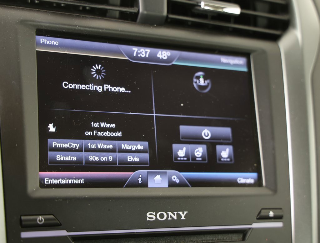 Used 2015 Ford Fusion Titanium image 10