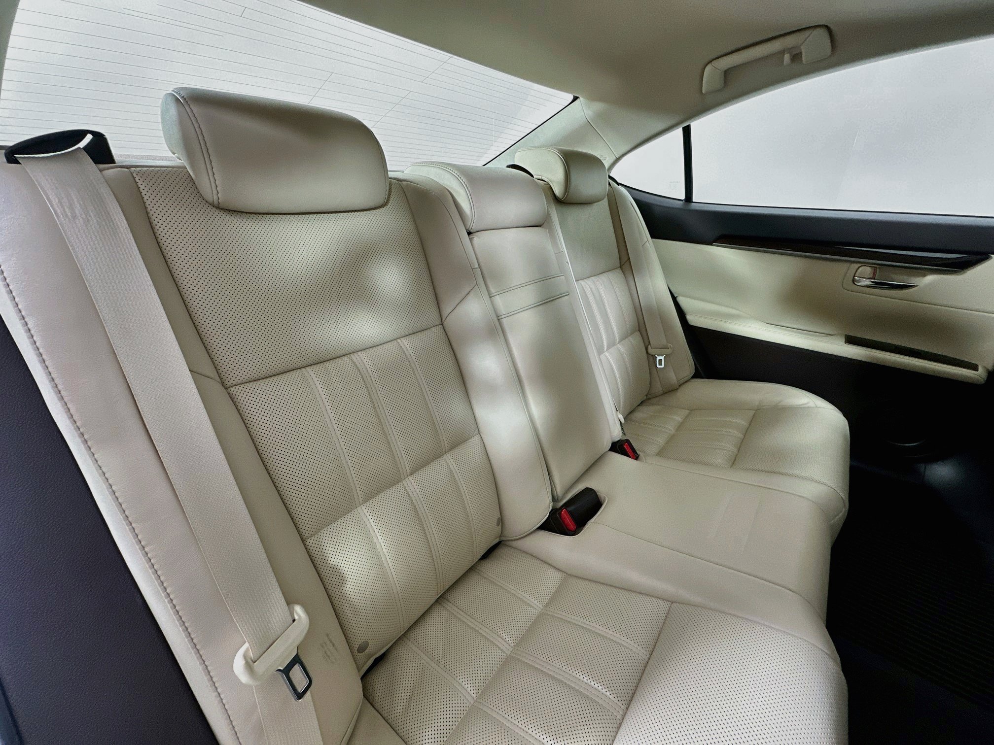 Used 2017 Lexus ES 350 w/ Luxury Package FWD image 27