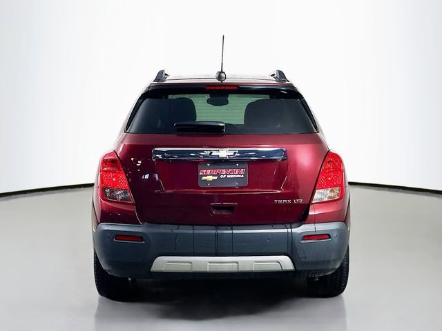 Used 2016 Chevrolet Trax LTZ w/ LPO, Cargo Package image 7