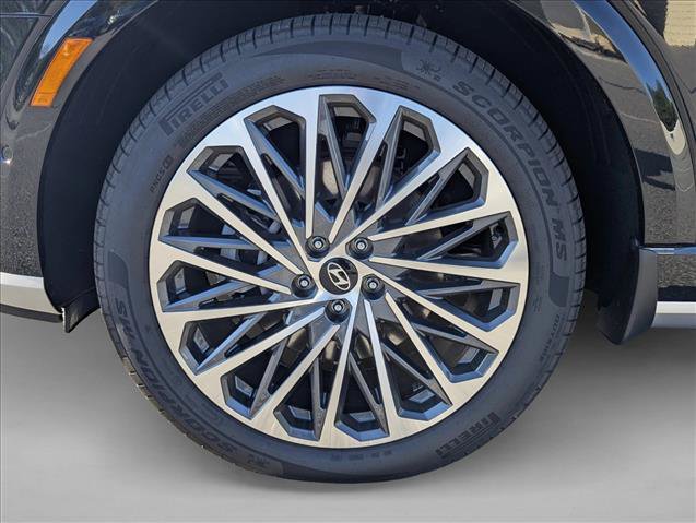 New 2026 Hyundai Palisade Calligraphy FWD image 8