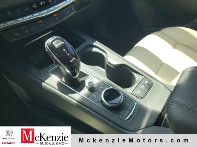 Used 2022 Cadillac XT4 Sport w/ Comfort Package FWD image 19