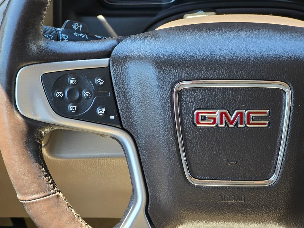 Used 2017 GMC Yukon XL SLT w/ Open Road Package image 15