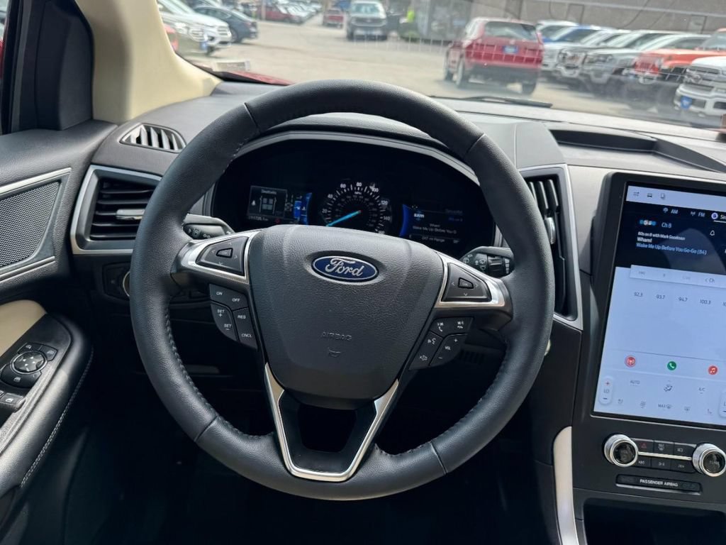 Used 2024 Ford Edge SEL w/ Convenience Package AWD/4WD image 12