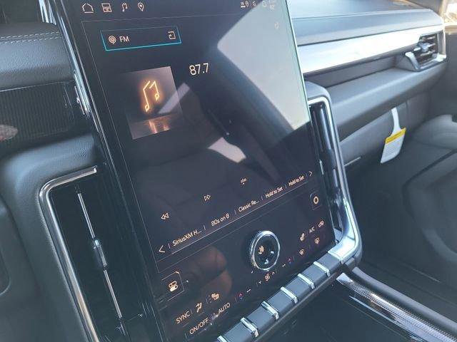 New 2025 GMC Yukon Elevation AWD/4WD image 21