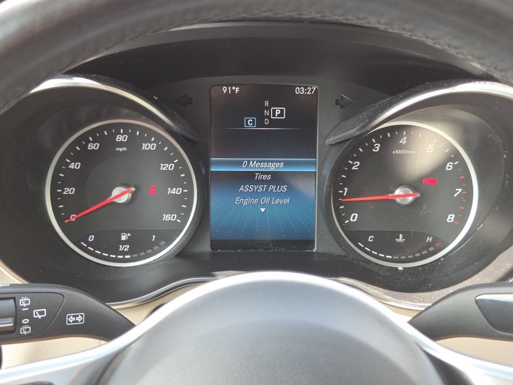 Used 2020 Mercedes-Benz GLC 300 4MATIC image 31