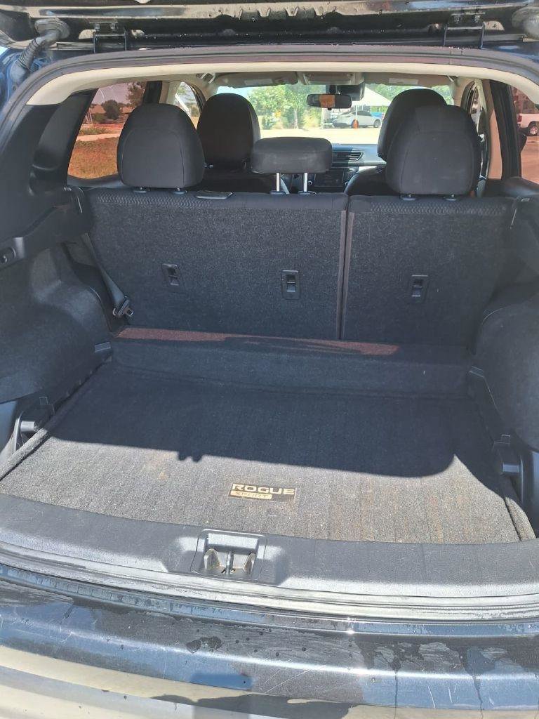 Used 2020 Nissan Rogue Sport S image 5