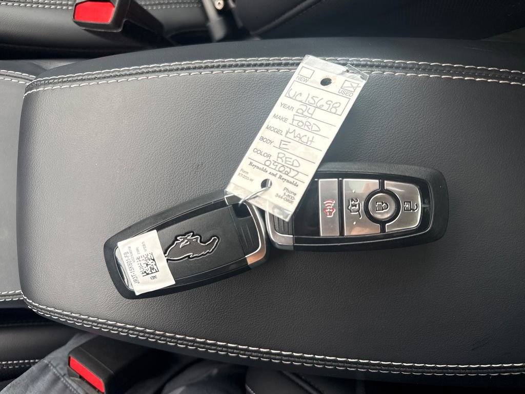 Used 2024 Ford Mustang Mach-E Premium image 37