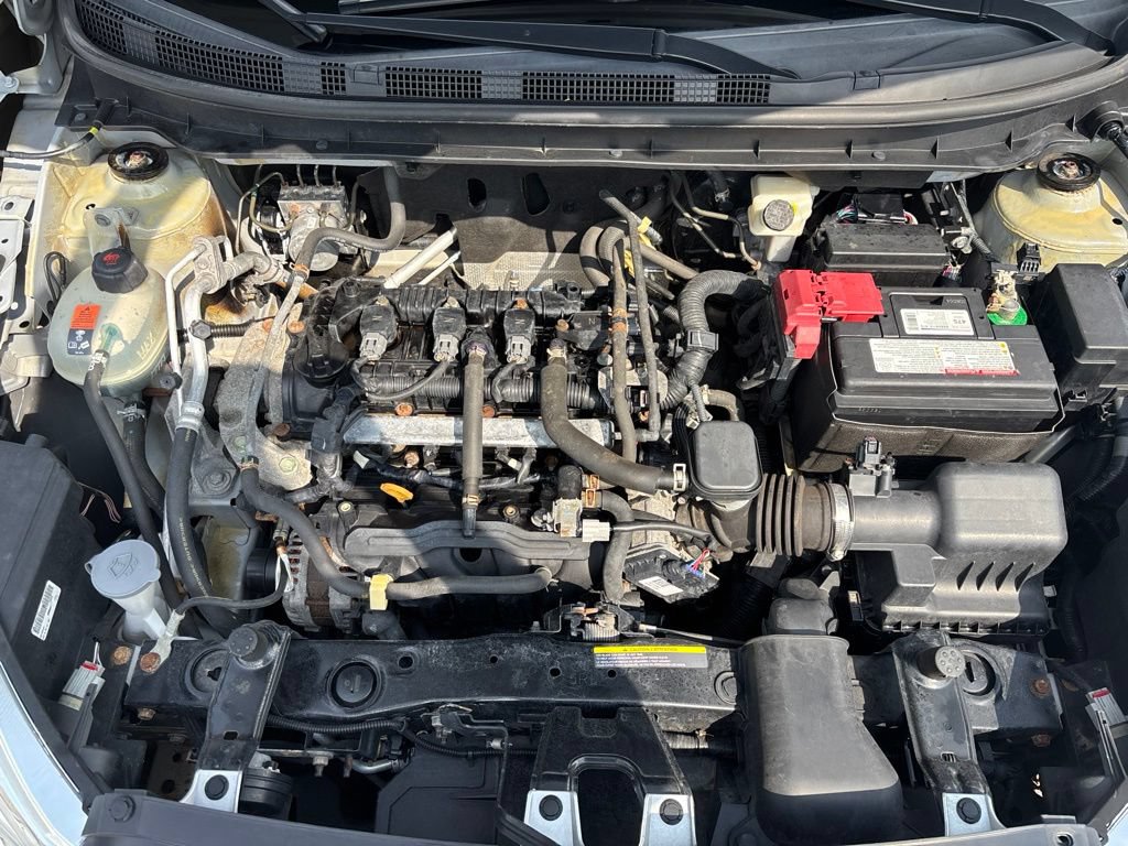 Used 2018 Nissan Kicks S FWD image 11