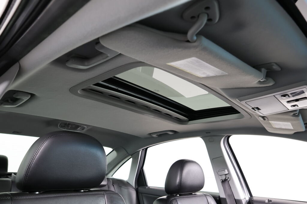 Used 2005 Ford Five Hundred Limited image 39