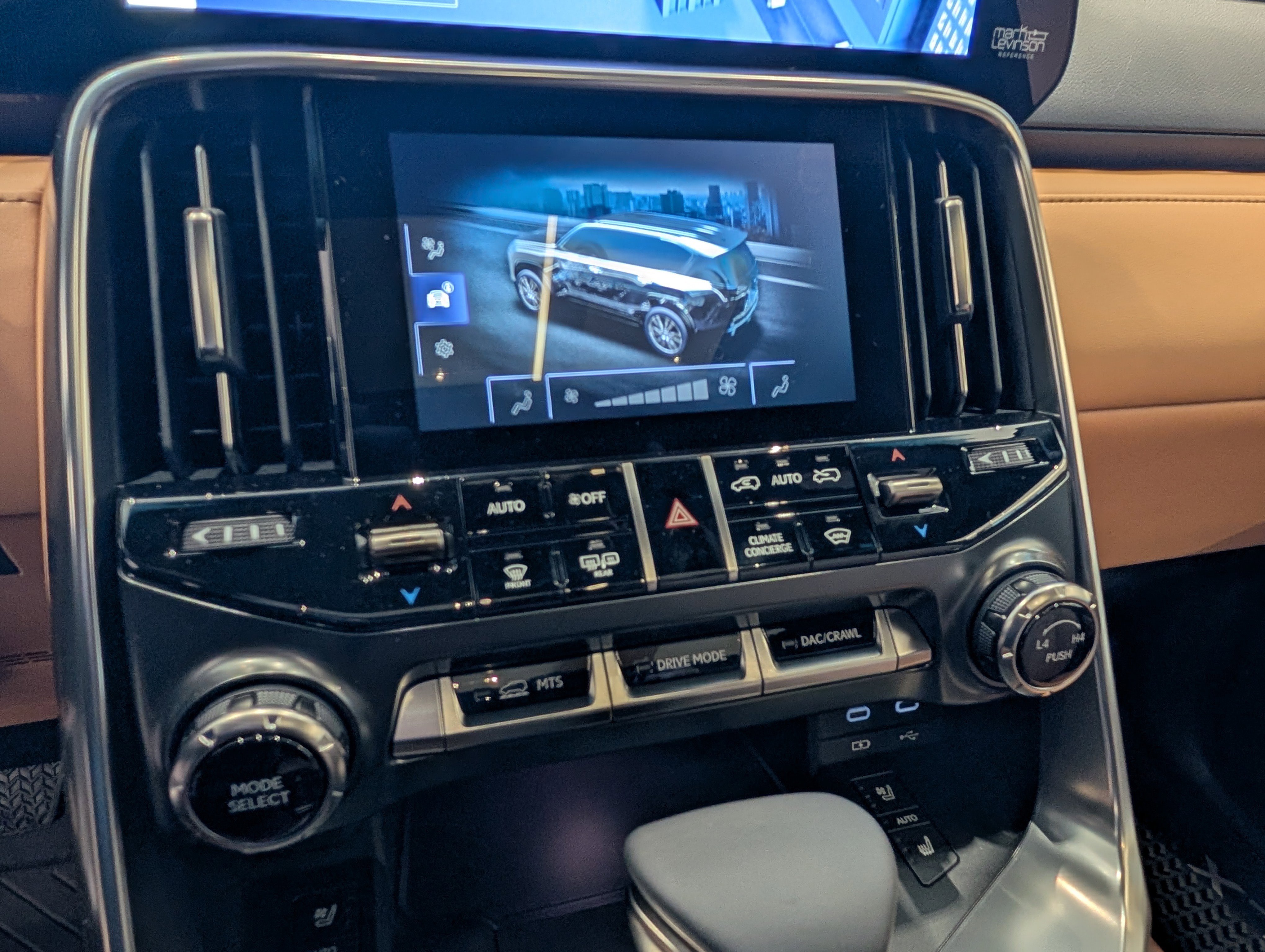 New 2026 Lexus LX 600 4WD w/ Luxury Package image 31