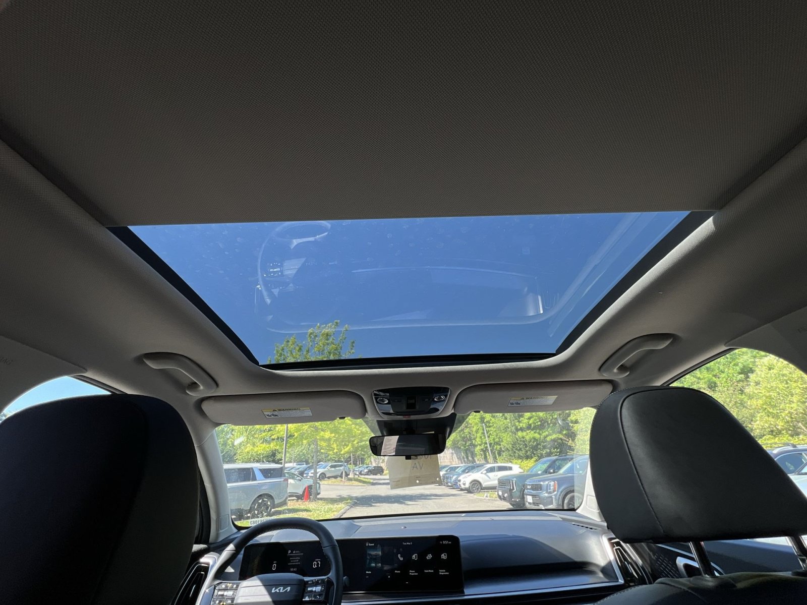 New 2026 Kia Sorento S w/ S Panoramic Sunroof Package FWD image 49