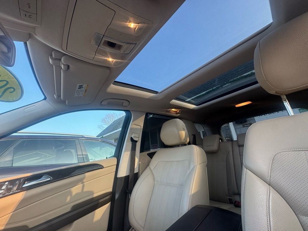 Used 2019 Mercedes-Benz GLE 43 AMG 4MATIC image 37