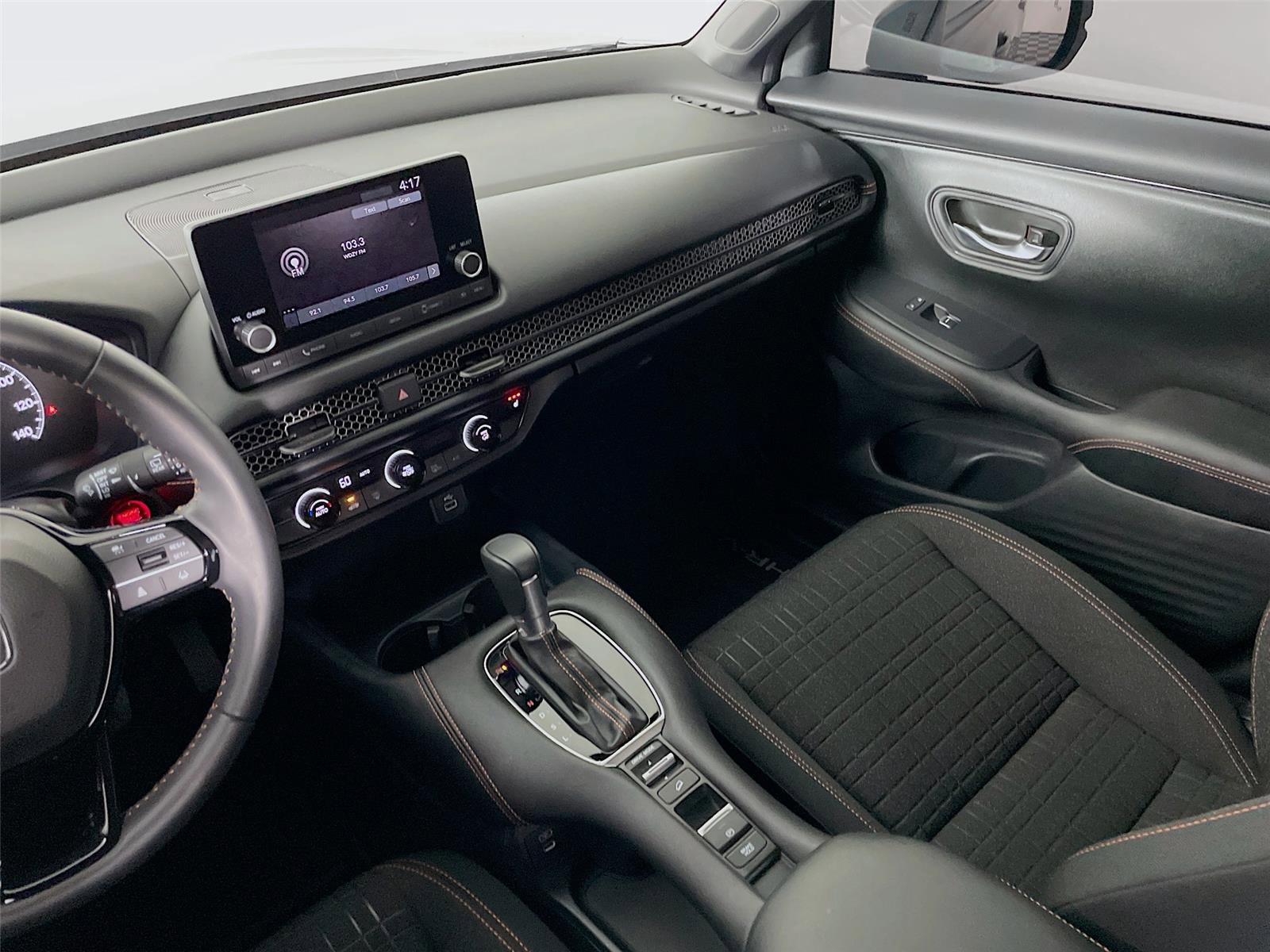 Used 2024 Honda HR-V Sport image 27