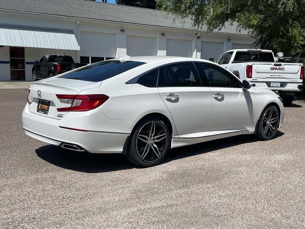 Used 2021 Honda Accord Touring image 25
