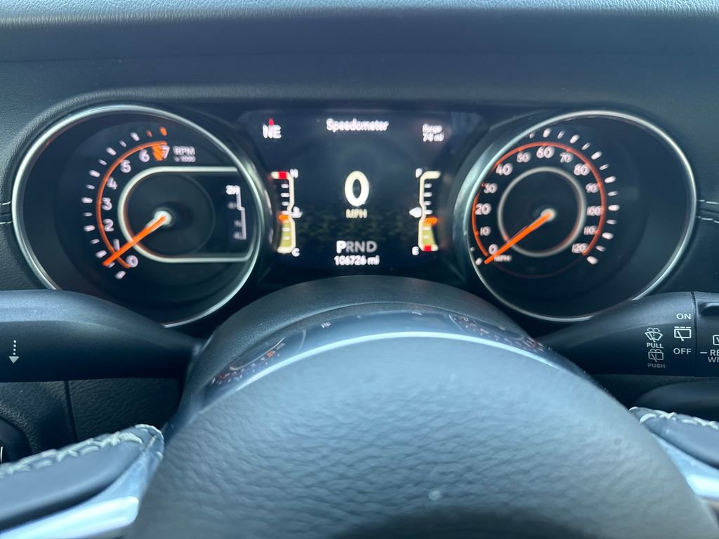 Certified 2018 Jeep Wrangler Unlimited Sahara image 18