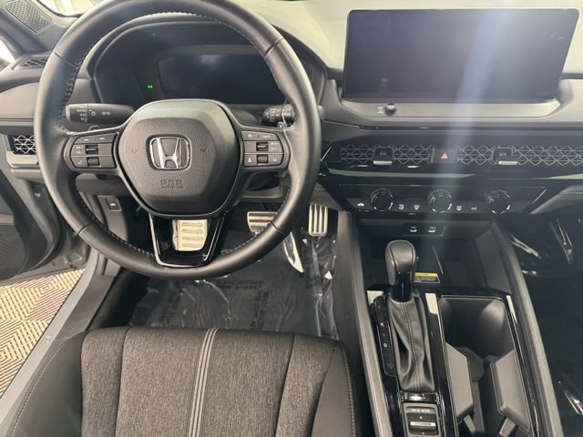 Certified 2025 Honda Accord Sport image 29