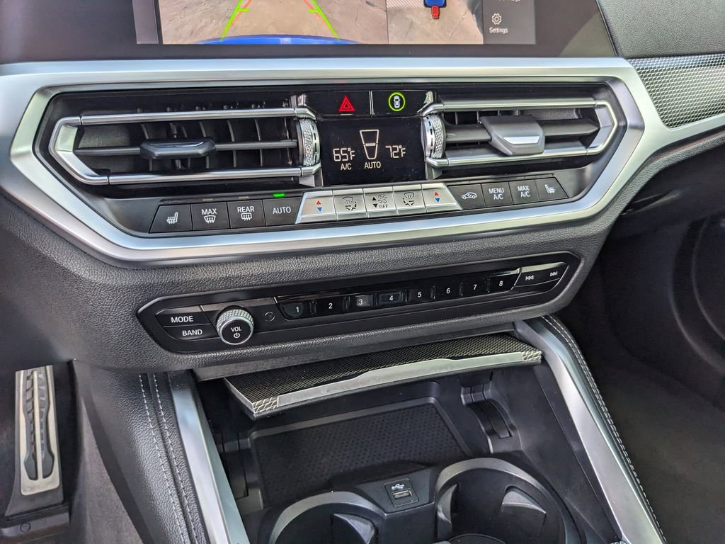 Used 2022 BMW M440i Convertible w/ Premium Package image 24