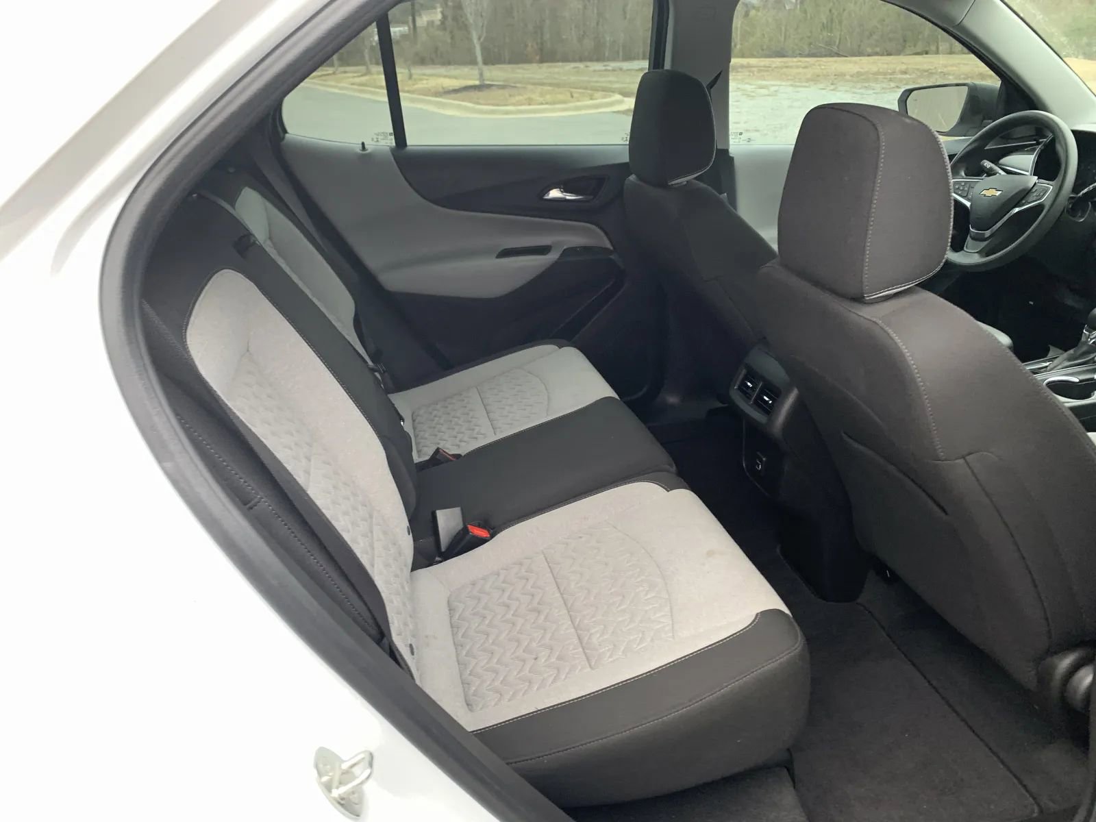 Used 2022 Chevrolet Equinox LS w/ Driver Confidence II Package image 30