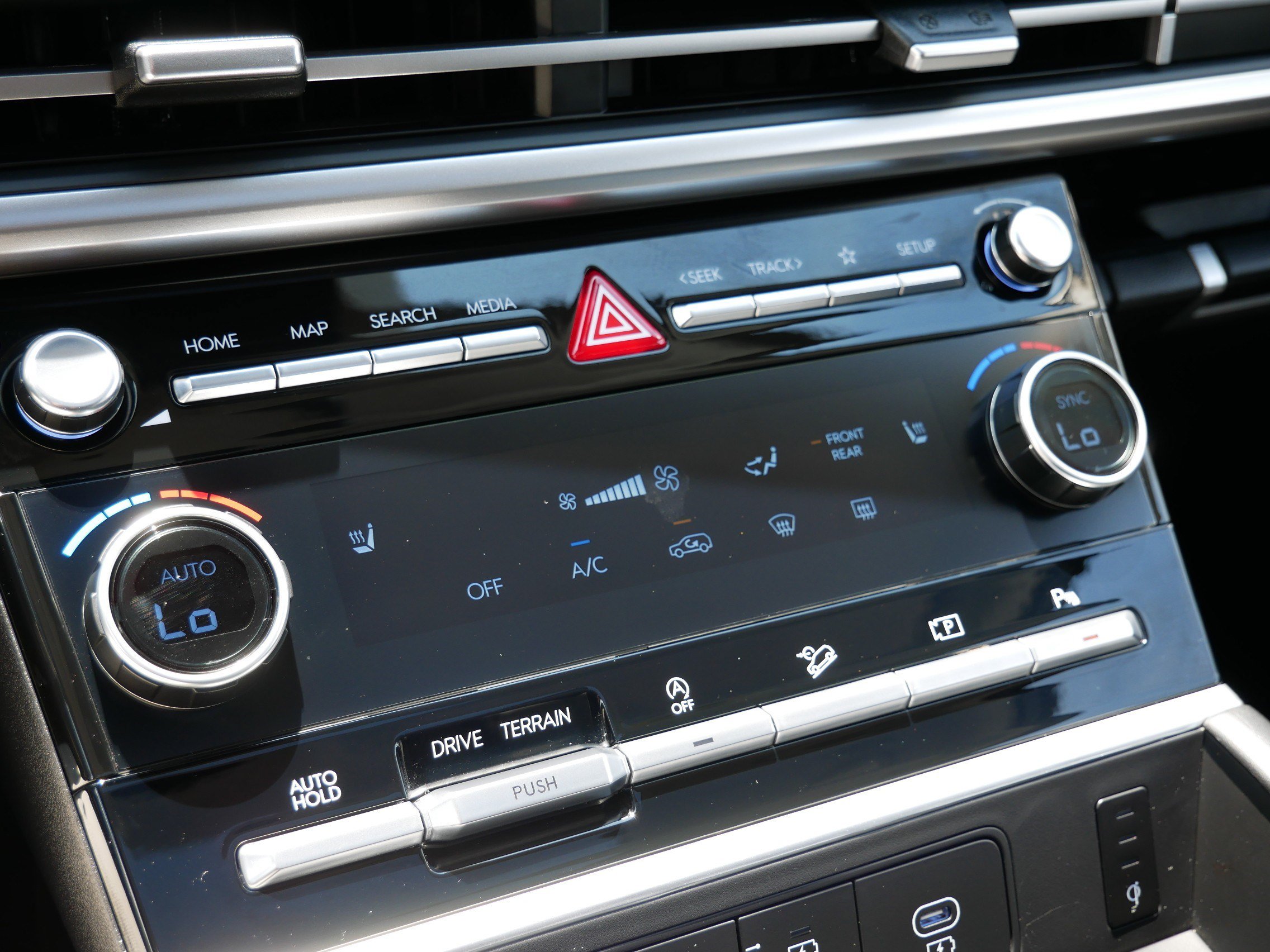 Certified 2026 Hyundai Santa Fe XRT AWD/4WD image 20