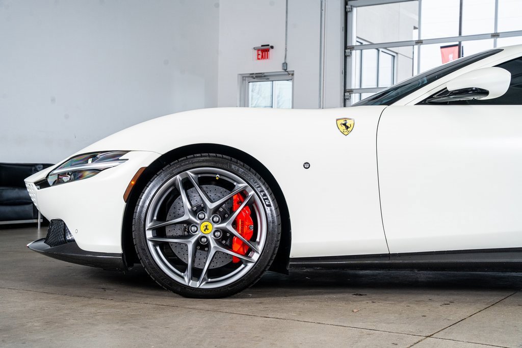 Used 2023 Ferrari Roma image 9