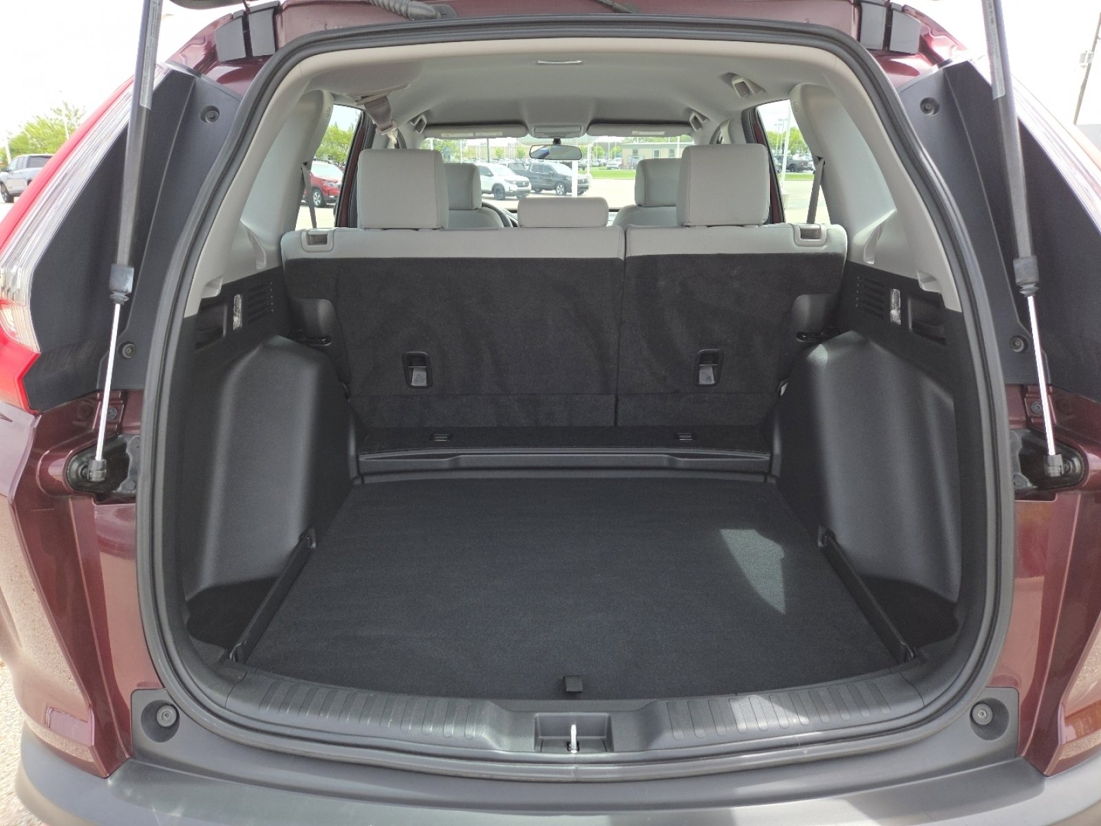 Used 2018 Honda CR-V LX image 18