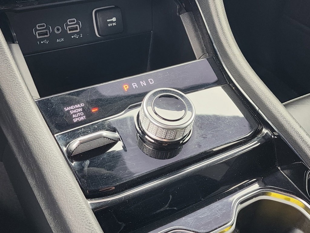 Used 2023 Jeep Grand Cherokee L Limited image 28